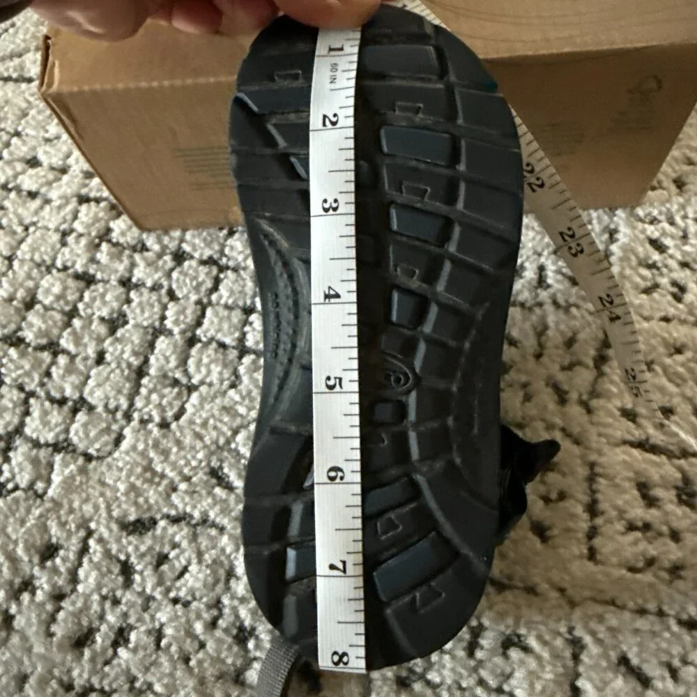 Chaco Unisex-Child Z1 Ecotread Sandal Size 12 Barely worn EEUC!!  NAVY
